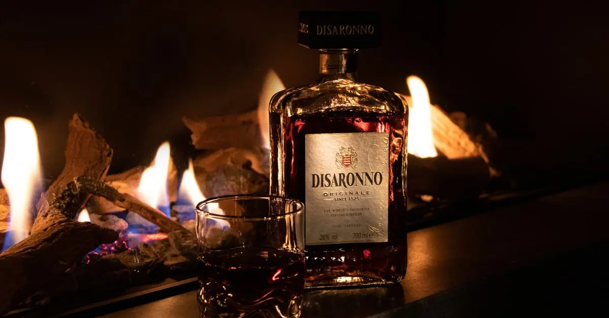 Les Meilleurs Accords entre Liqueurs et Chocolat : Guide Complet