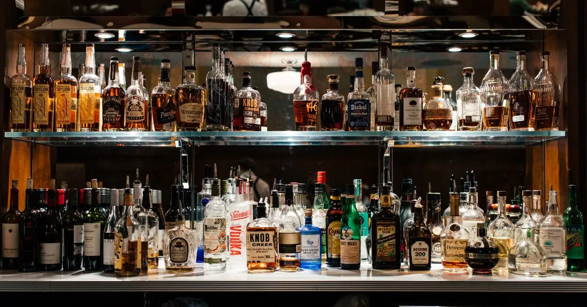 Les Liqueurs Amères : Pourquoi elles Font Sensation