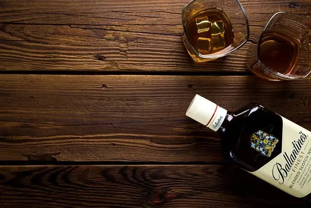 Comment Déguster une Liqueur : Guide Pratique et Astuces
