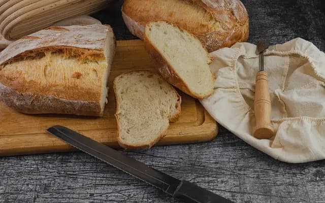 Les Secrets des Liqueurs Artisanales à Déguster