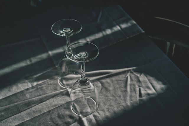 Comment Déguster les Liqueurs : Techniques et Secrets à Maîtriser