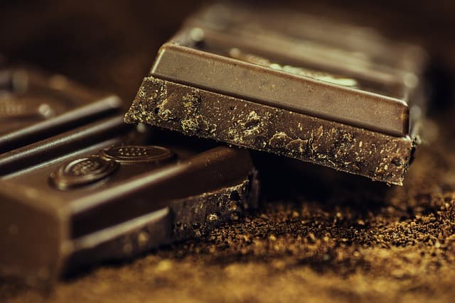 Les Accords Parfaits : Dégustation de Liqueurs et Chocolat