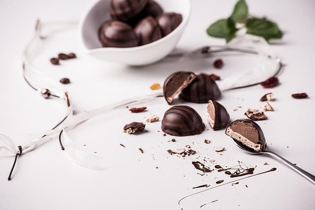 Les Accords Parfaits : Dégustation de Liqueurs et Chocolat