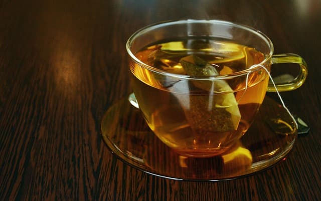 Les Meilleures Liqueurs à Déguster en Apéritif
