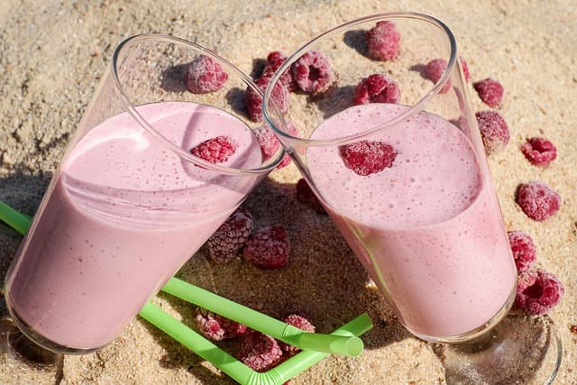 Accords Parfaits : Liqueurs et Fruits à Découvrir